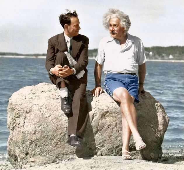 Foto de Albert Einstein disfrutando de un verano en Long Island en 1939