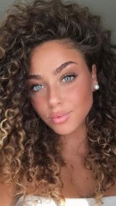 Güzel Kadın Resimleri